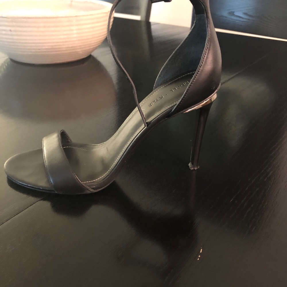 Kendal Jenner heels